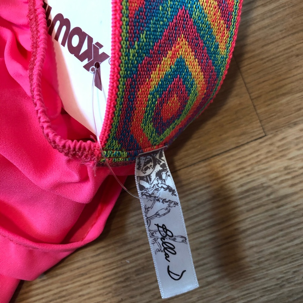 Tank - Picture 3 of 3